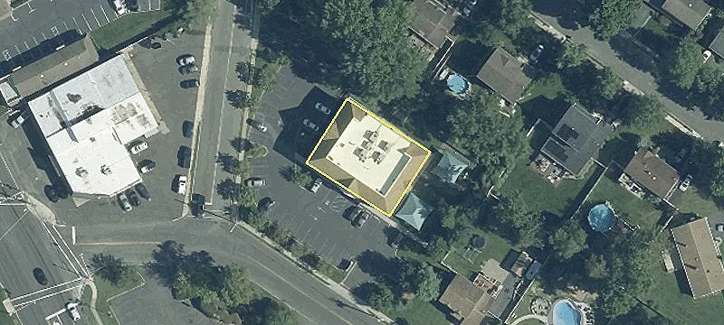 105 Clinton Ave