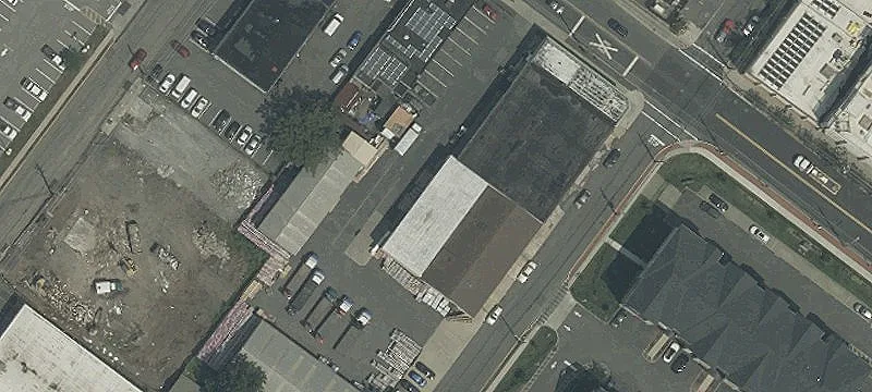 520 Paterson Ave