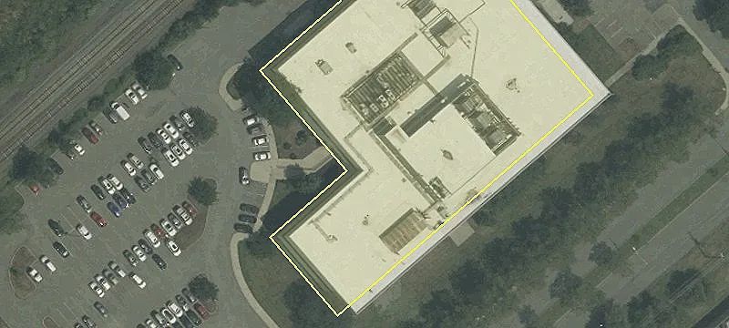 425 Meadowlands Pkwy