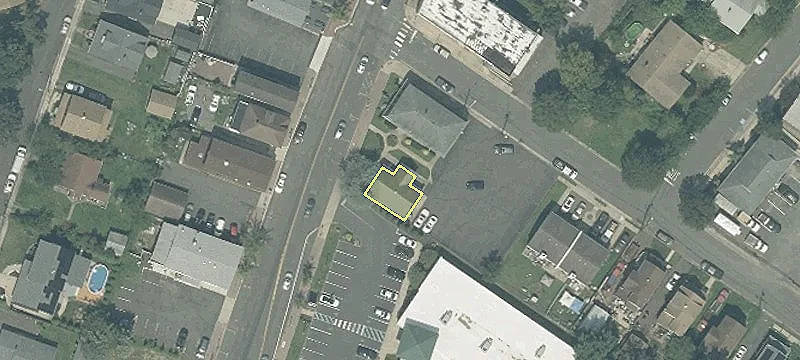 313 Main St