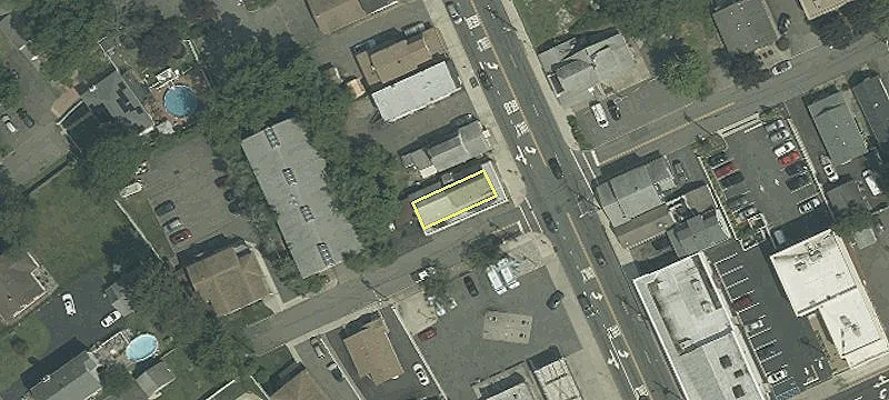39 Newark Pompton Tpke