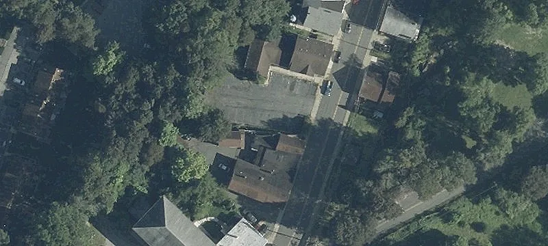73 Main St