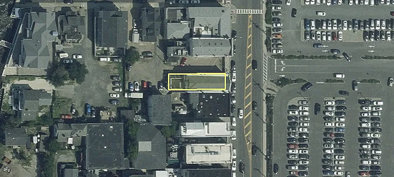 1060 Ocean Ave