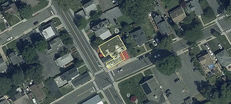 132 Riv Rd