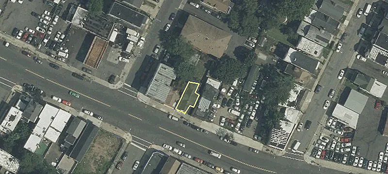 1019 Clinton Ave