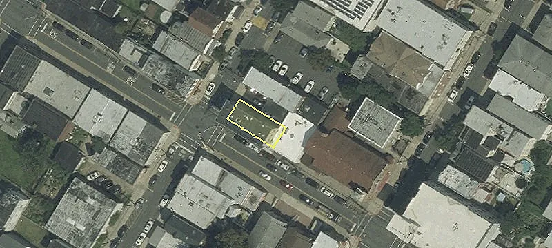 7000 Jackson St, Unit 2