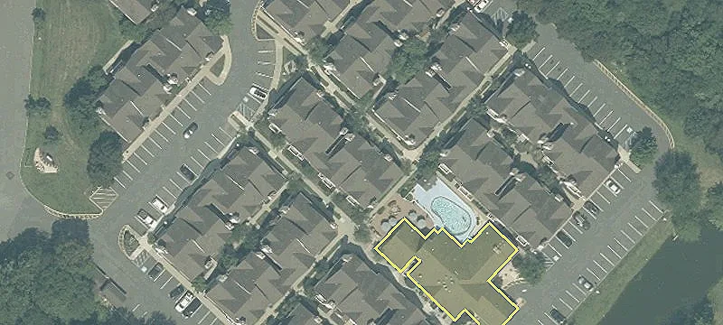 16 Deerpark Dr