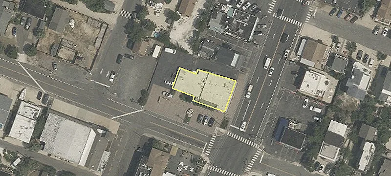 8006 Long Bch Blvd