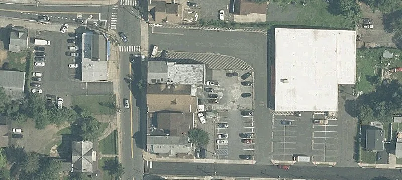40 Main St