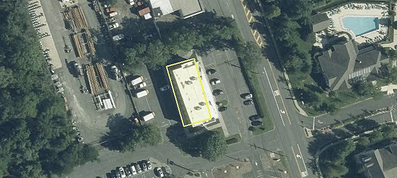211 Monmouth Rd