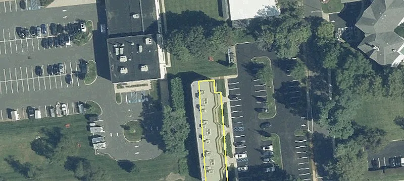 2 Hartford Dr