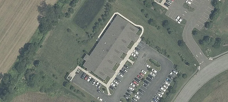 4 Burton Ln