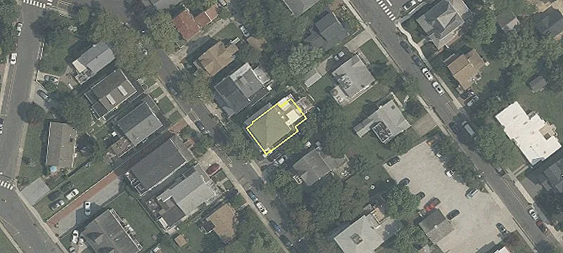 231-233 Windsor Ave, Unit 233