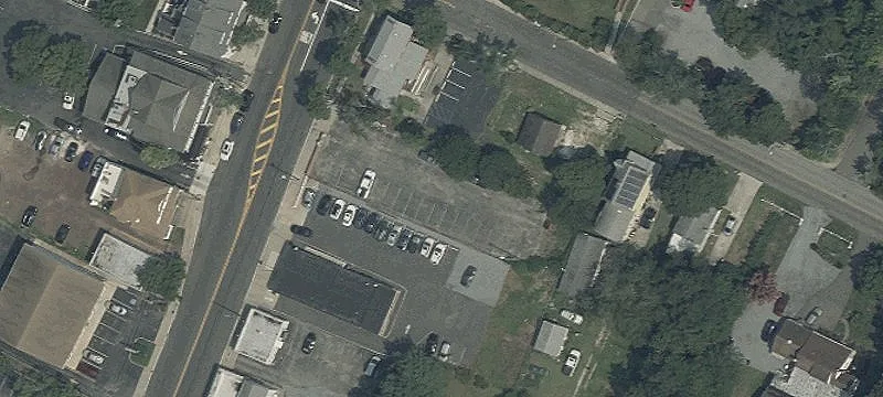 6 Main St