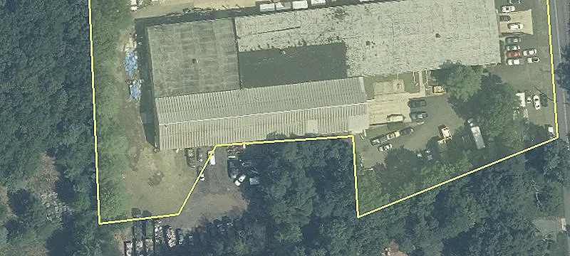 240 Boundary Rd