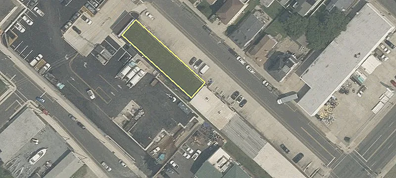 324 Oak Ave