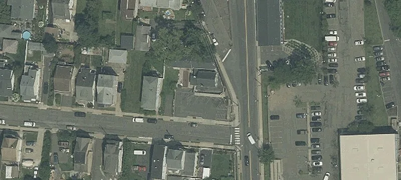 527 Belmont Ave