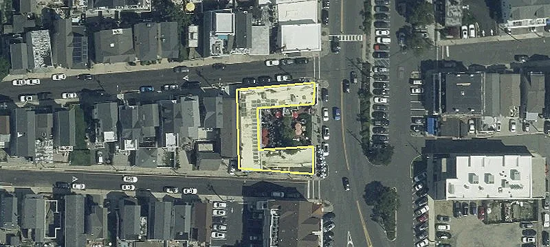 1124 Ocean Ave