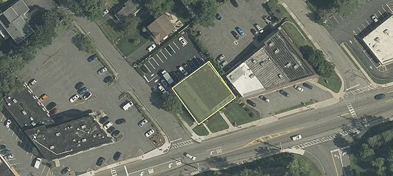 470 Ridgedale Ave