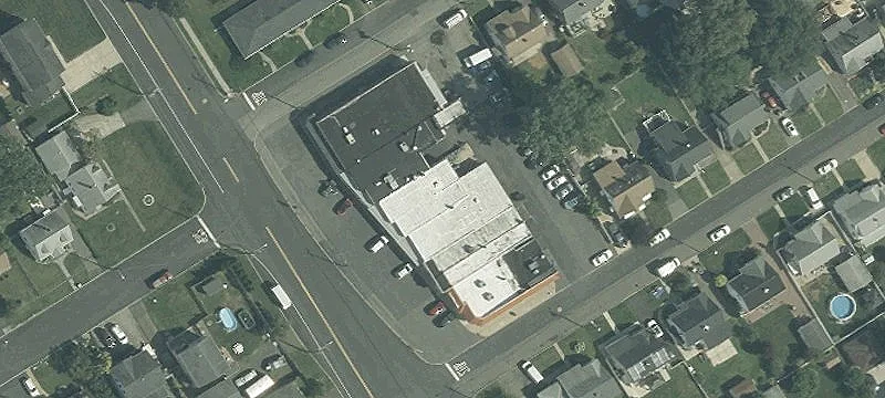 335 Pne Ave