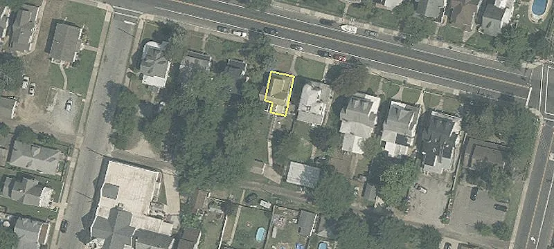 227 Main St