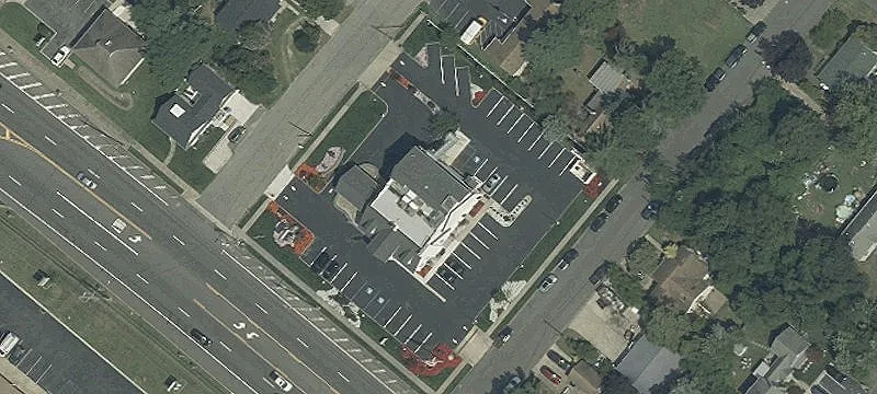 105 Roosevelt Blvd