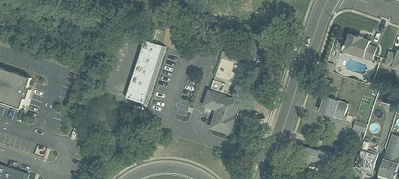 60 Hazlet Ave