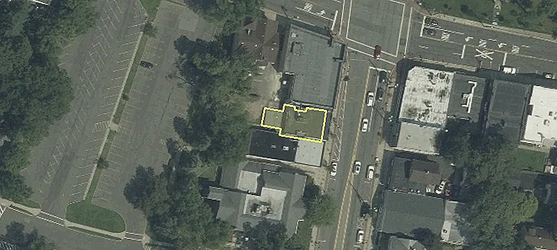 383 Kinderkamack Rd