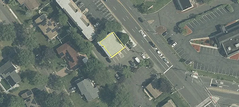 1098 Stelton Rd