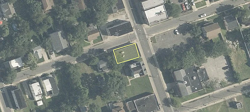 1000 Delaware St