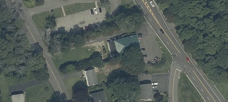 182 Woodport Rd