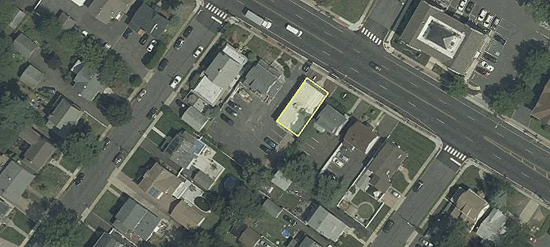 1340 Morris Ave
