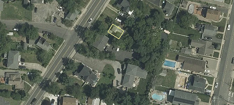 912 Arnold Ave