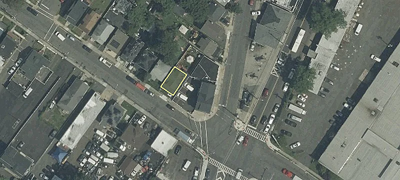 15 Paine Ave