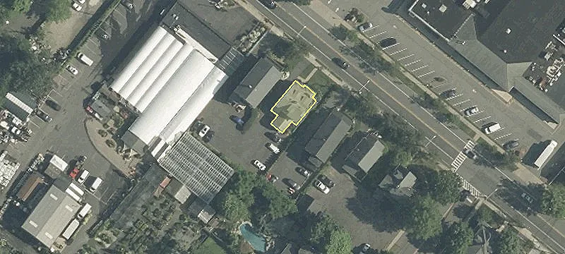207 Main St