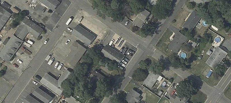71 Chestnut St