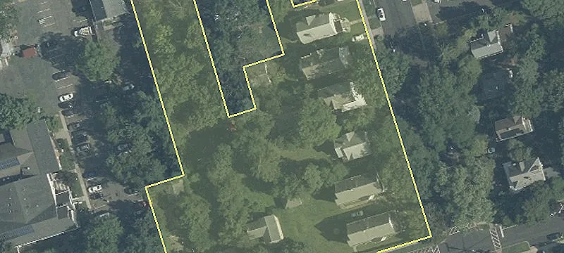 24 3rd Ave