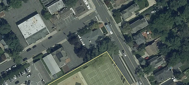 125 Riv Rd