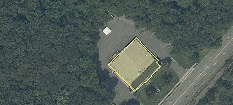 111 Howard Blvd