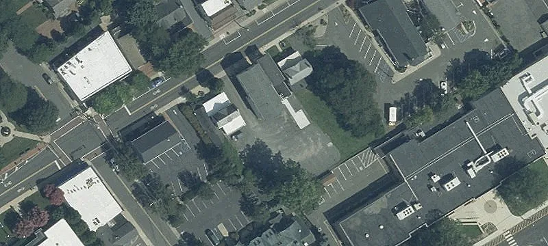 772 Riv Rd