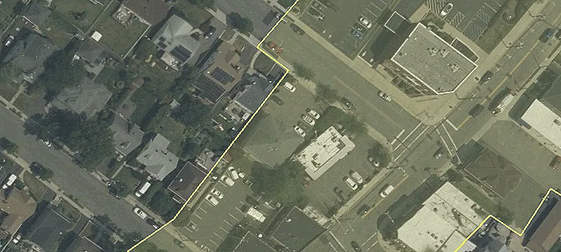 496 Columbia Blvd
