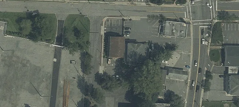 140 Henley Ave