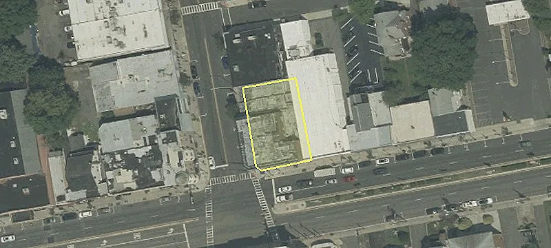 1 Westfield Ave
