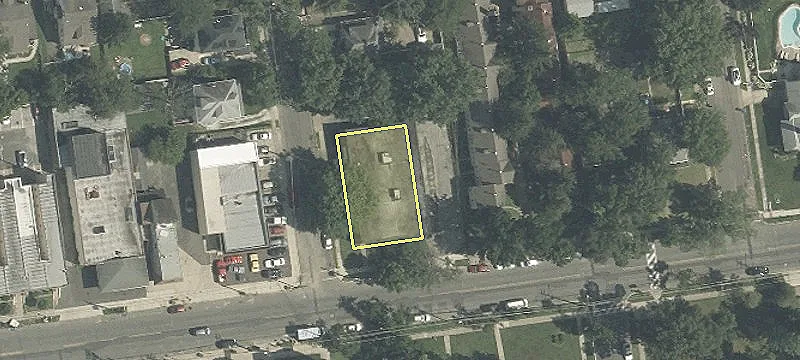 675 Maple Ave