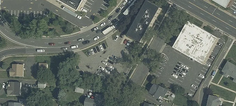 105 Morris Ave