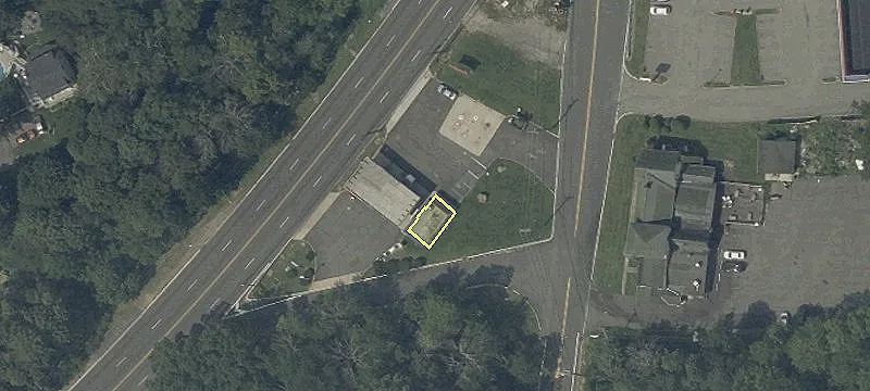 211 Rte 46th W