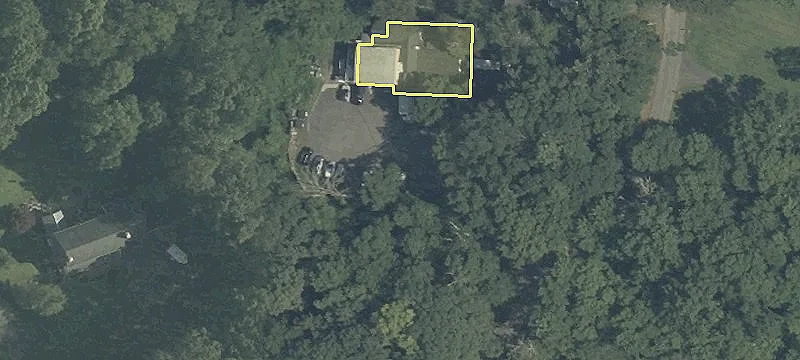 68 Britten Rd