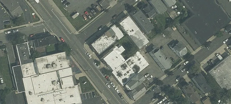 1460 Main Ave