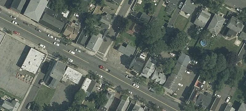679 Grand Ave