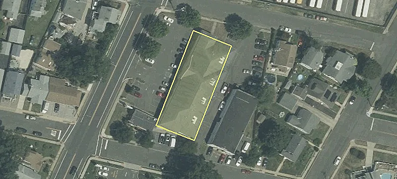86 Morris Ave